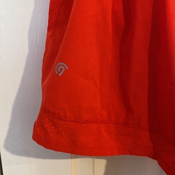 Red champion athletic shorts with built in undies. Size L - Picture 4 of 5